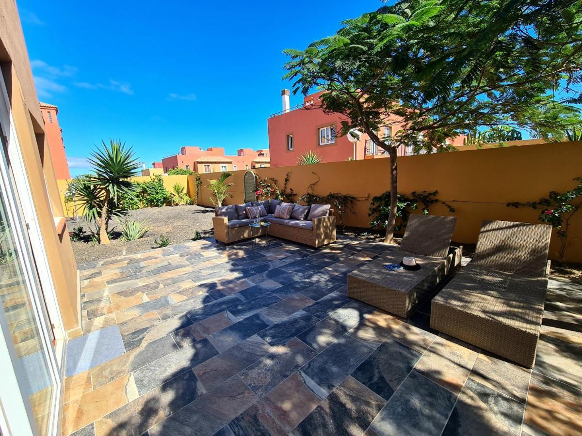 Casa Zalla 110M2, 200M2 Garden, Pool, 1Gb Wi-Fi, Private Parking Corralejo Exterior foto